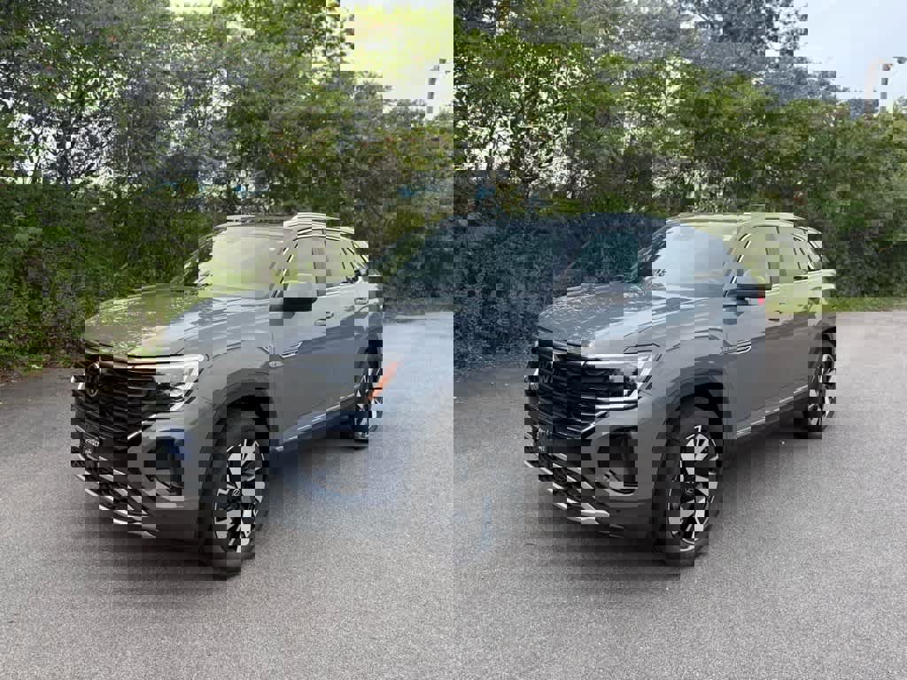 New 2026 Volkswagen Atlas Cross Sport SEL image 3