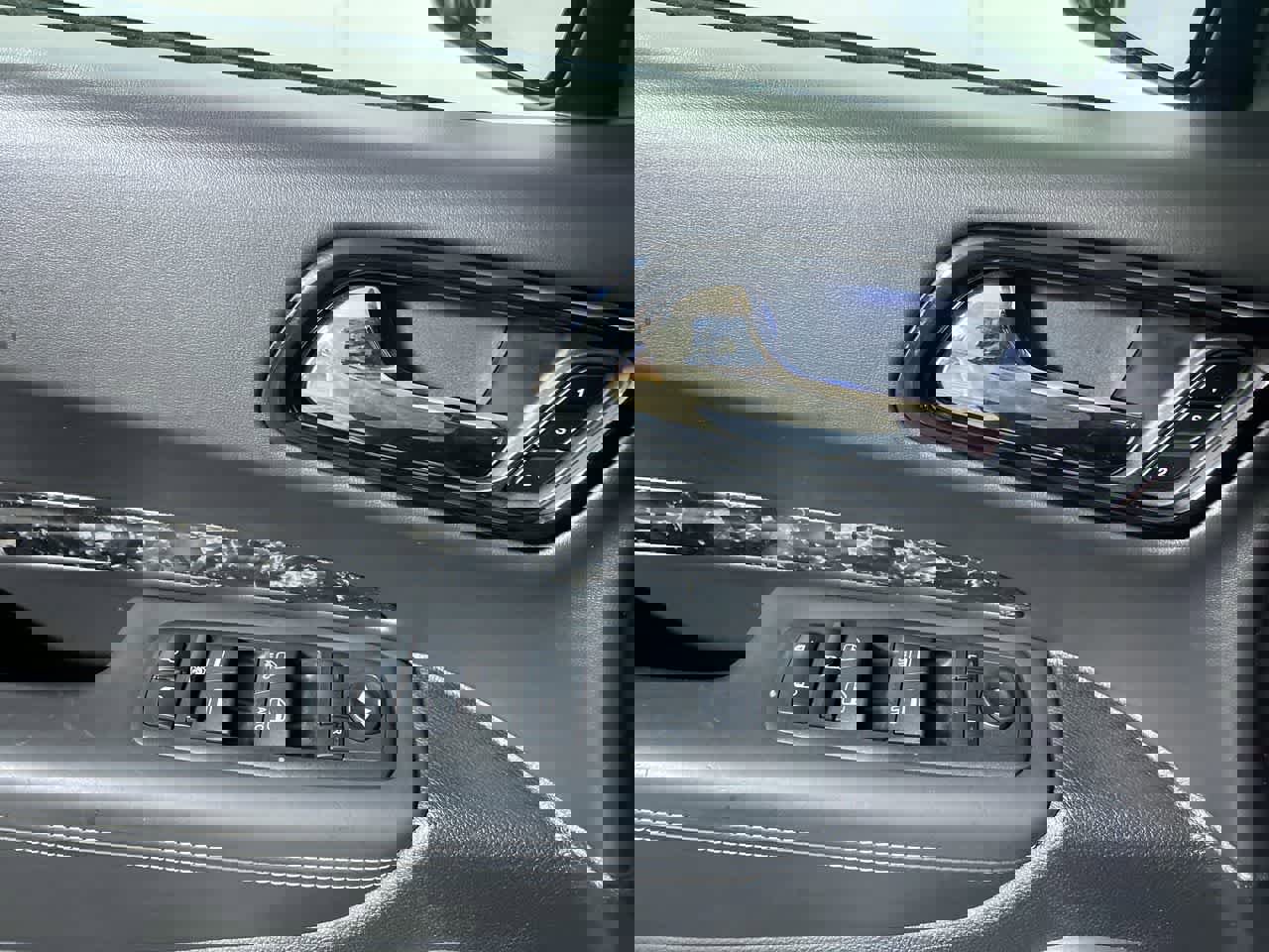 Used 2023 Dodge Durango SRT Hellcat image 13