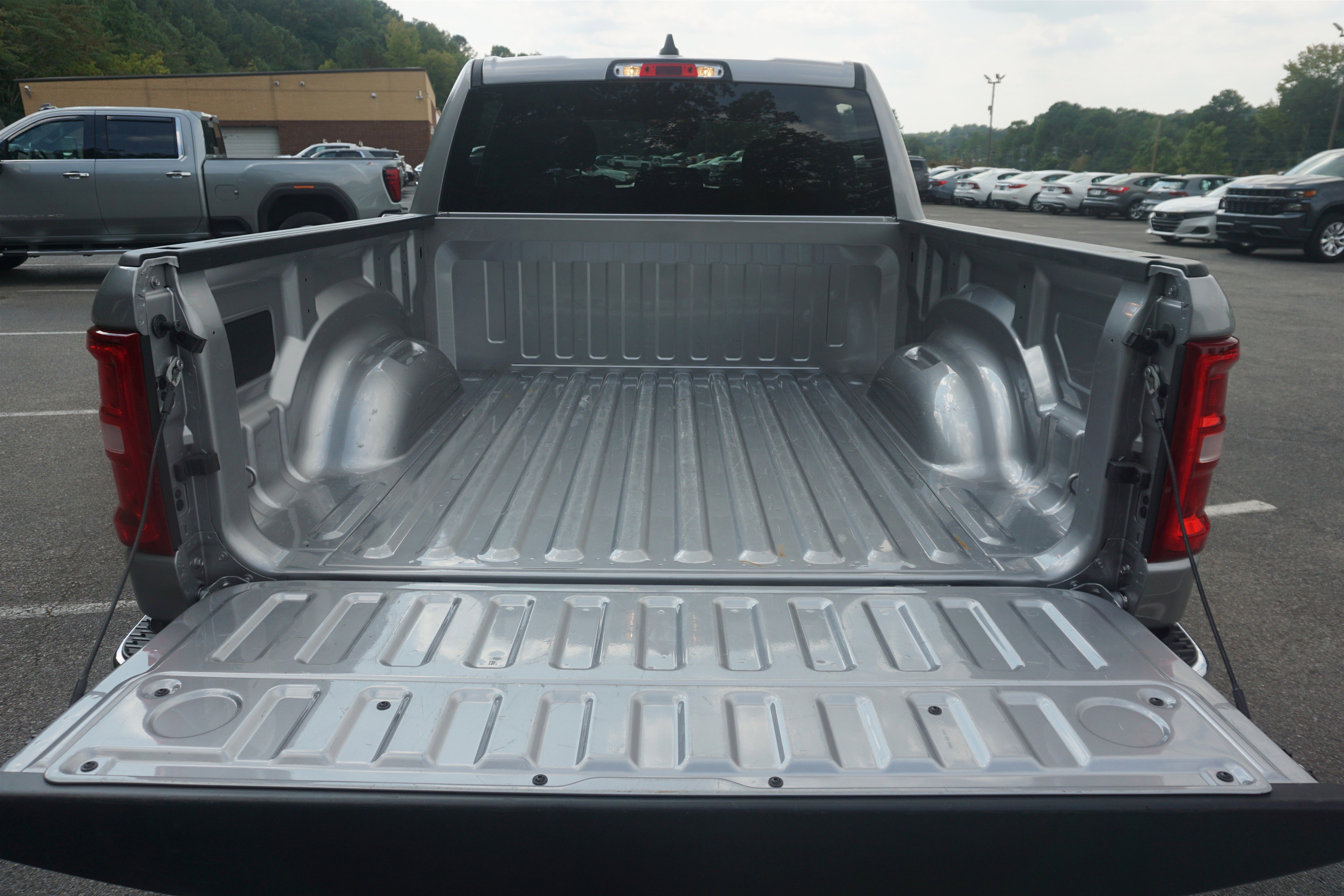 Used 2025 RAM 1500 Big Horn image 18