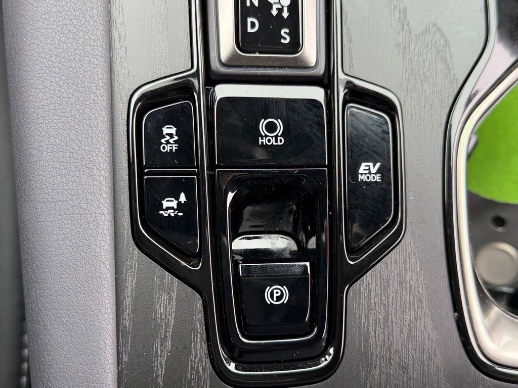 Certified 2025 Lexus RX 350h 350h Premium w/ Accessory Package image 28