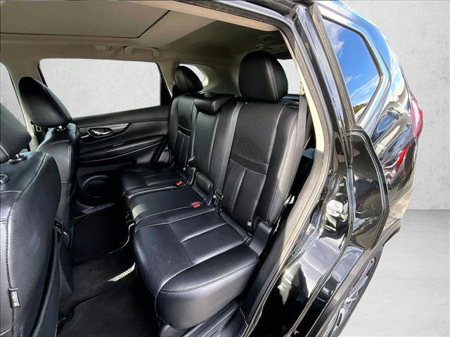 Used 2019 Nissan Rogue SL w/ Premium Package image 28