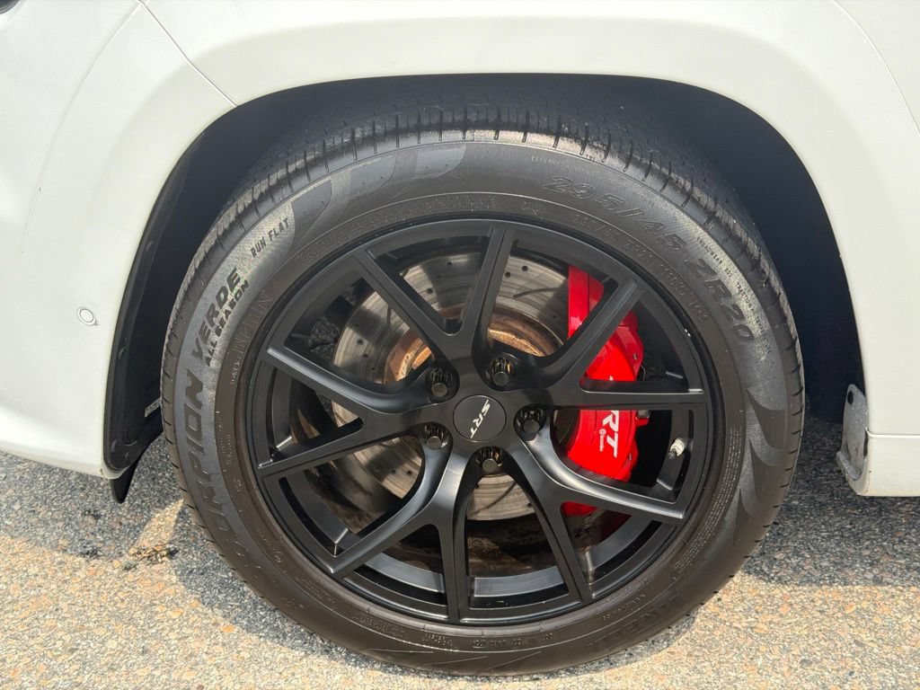 Used 2021 Jeep Grand Cherokee SRT AWD/4WD image 12