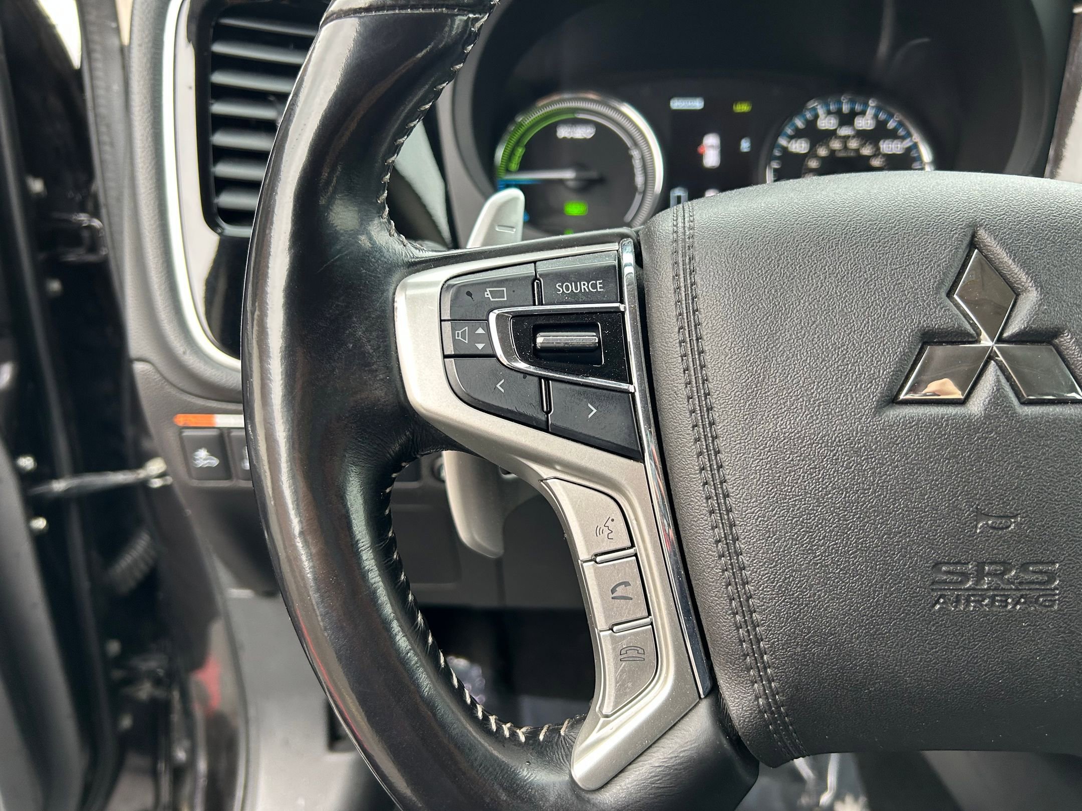 Used 2018 Mitsubishi Outlander GT AWD/4WD image 15