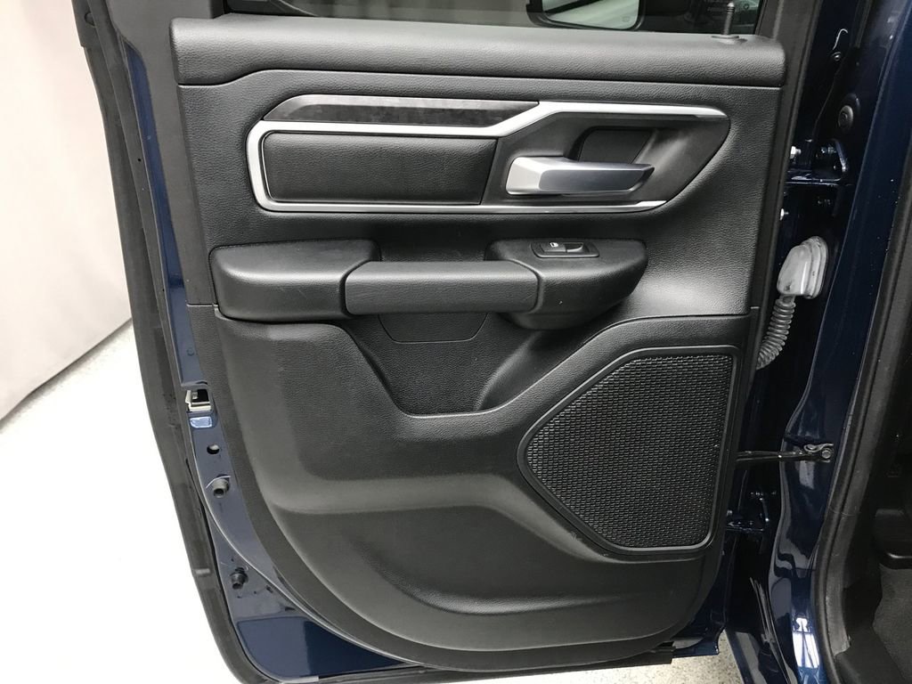 Used 2021 RAM 1500 Big Horn image 13