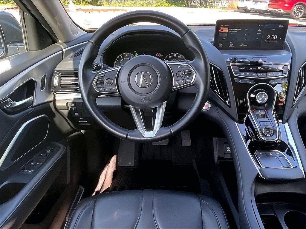 Used 2024 Acura RDX SH-AWD image 17