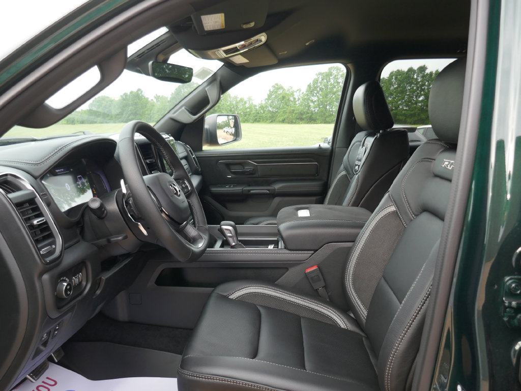 New 2026 RAM 1500 RHO AWD/4WD image 17