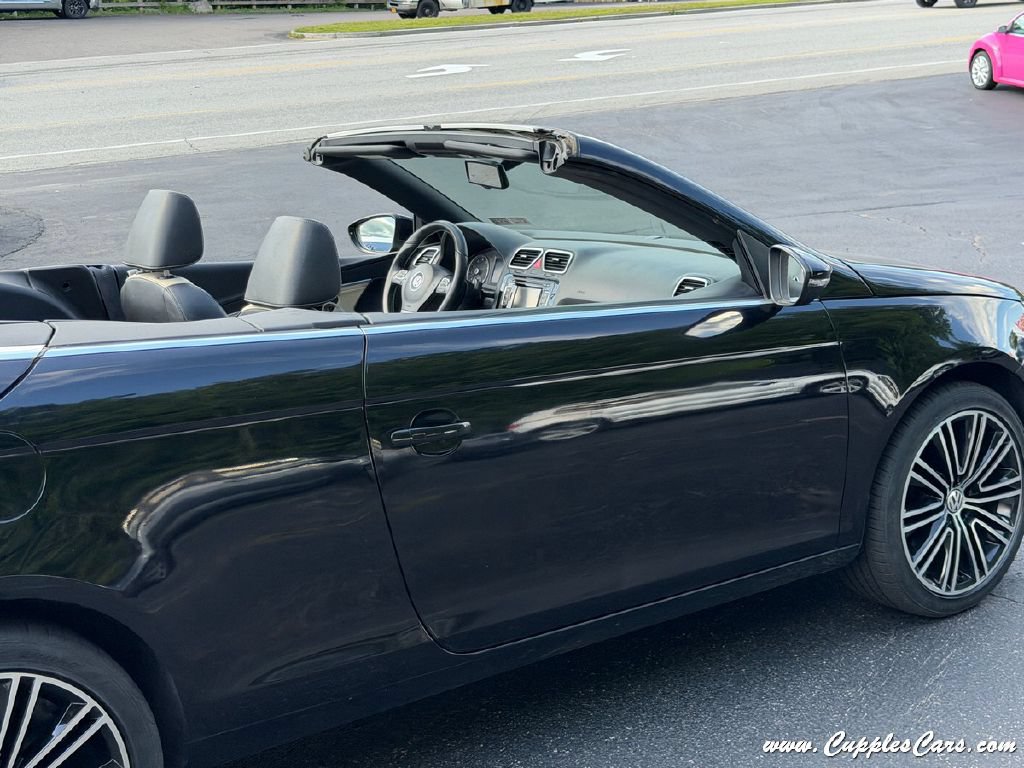 Used 2015 Volkswagen Eos Final Edition FWD image 39