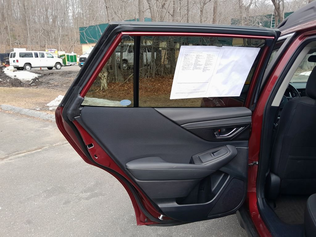 Used 2022 Subaru Outback Premium image 29