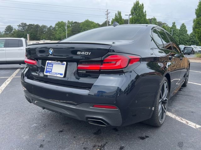 Used 2021 BMW 540i w/ M Sport Package RWD image 6