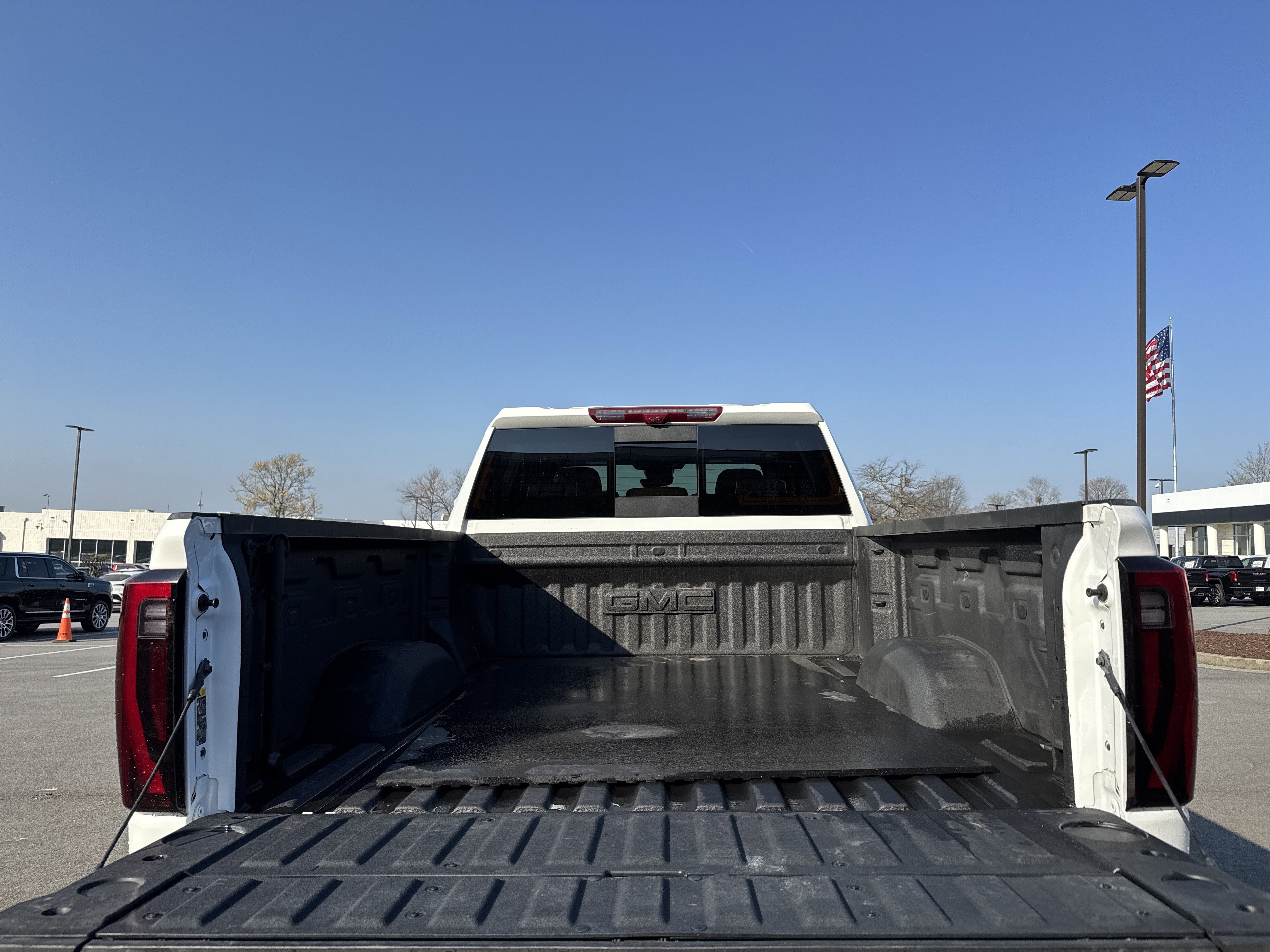 Used 2025 GMC Sierra 2500 Denali Ultimate image 34