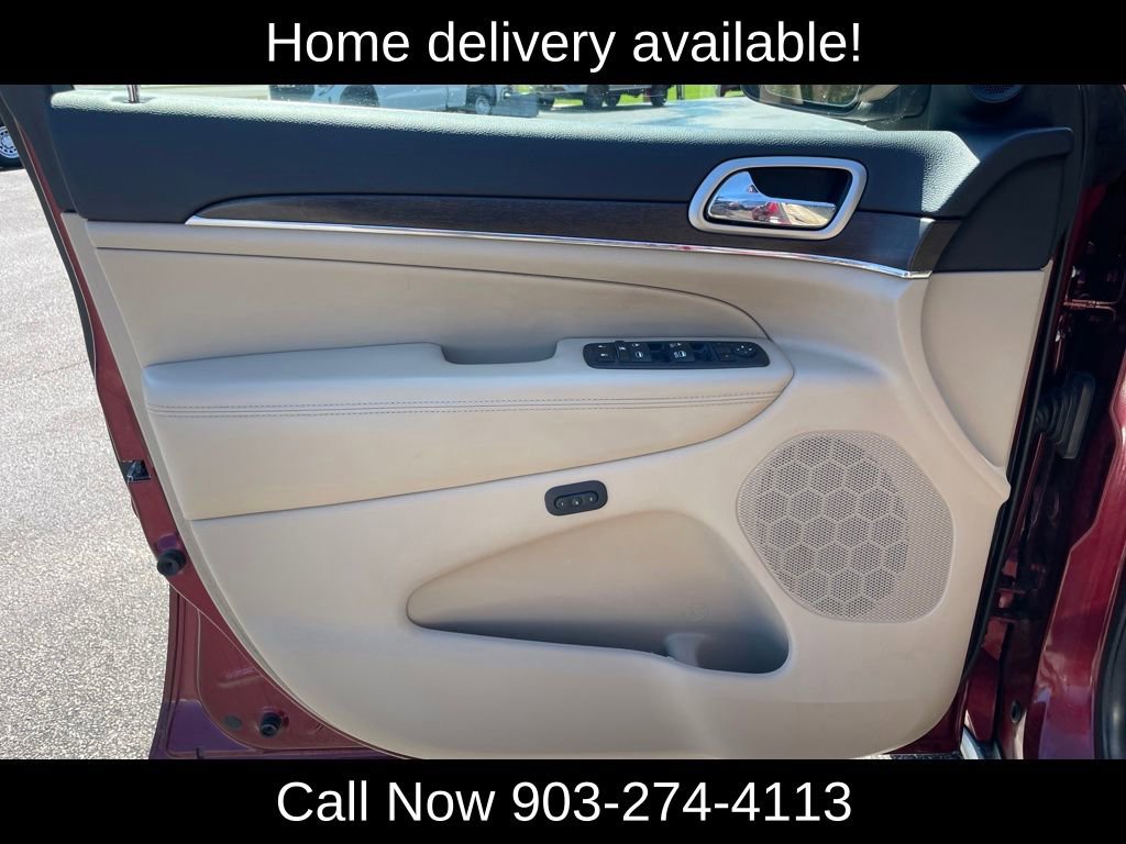 Used 2018 Jeep Grand Cherokee Limited image 11