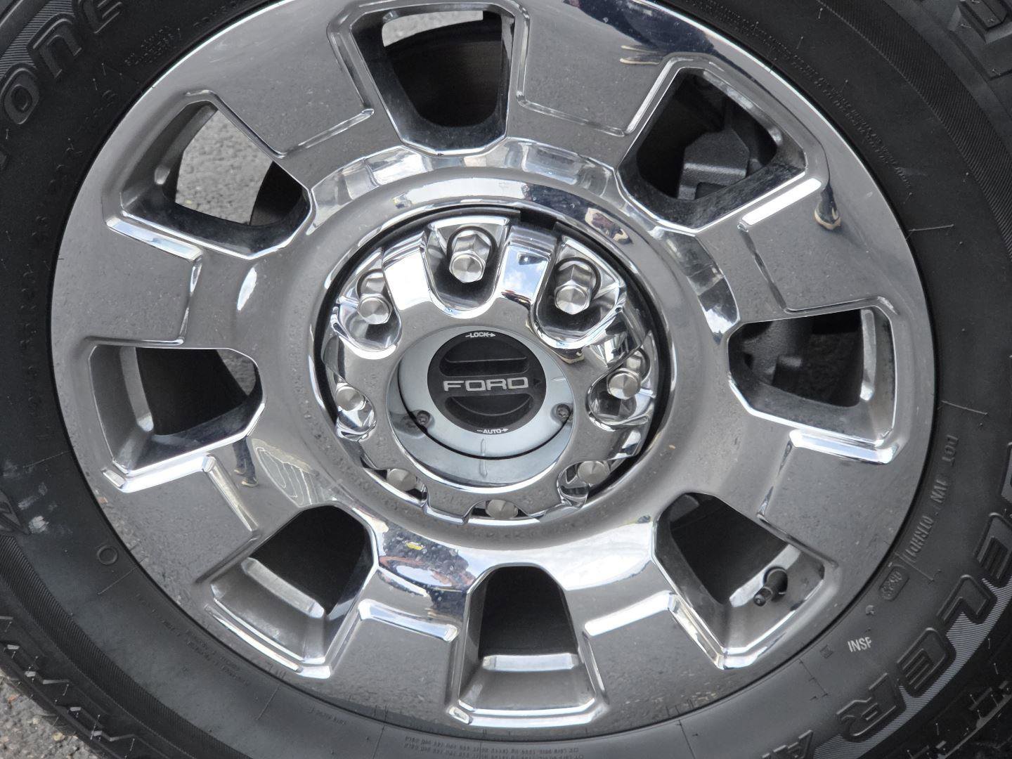 New 2026 Ford F250 Lariat w/ Chrome Package AWD/4WD image 12