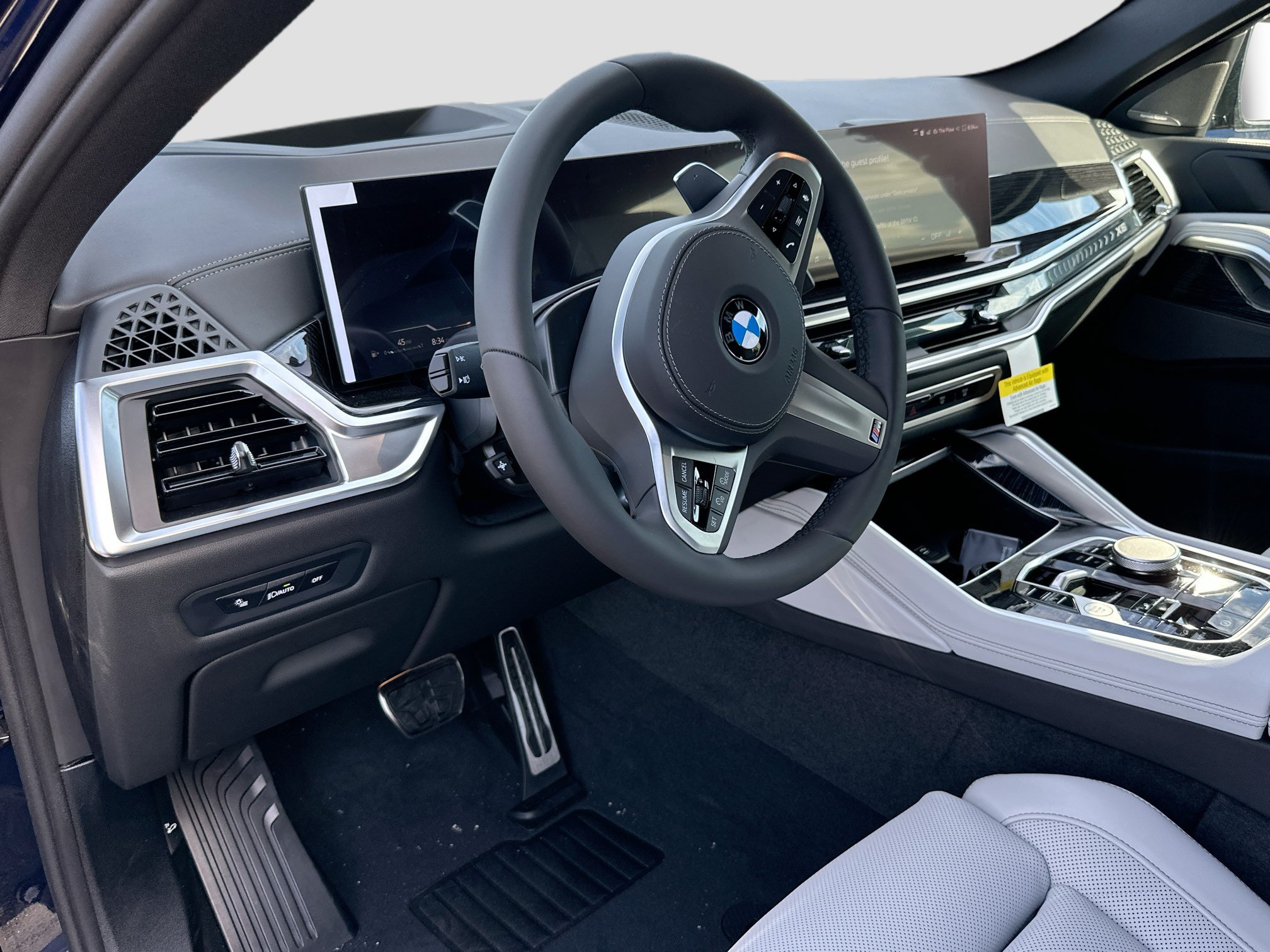 New 2027 BMW X6 xDrive40i w/ Premium Package AWD/4WD image 4