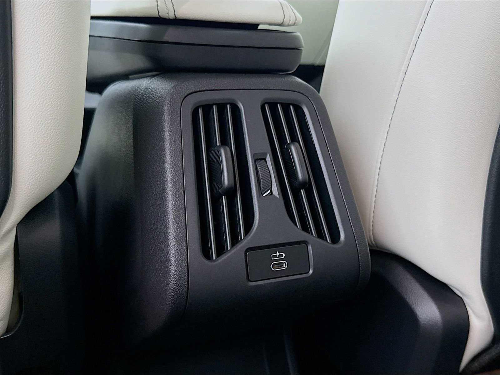 Used 2026 BMW X1 xDrive28i w/ Convenience Package image 26