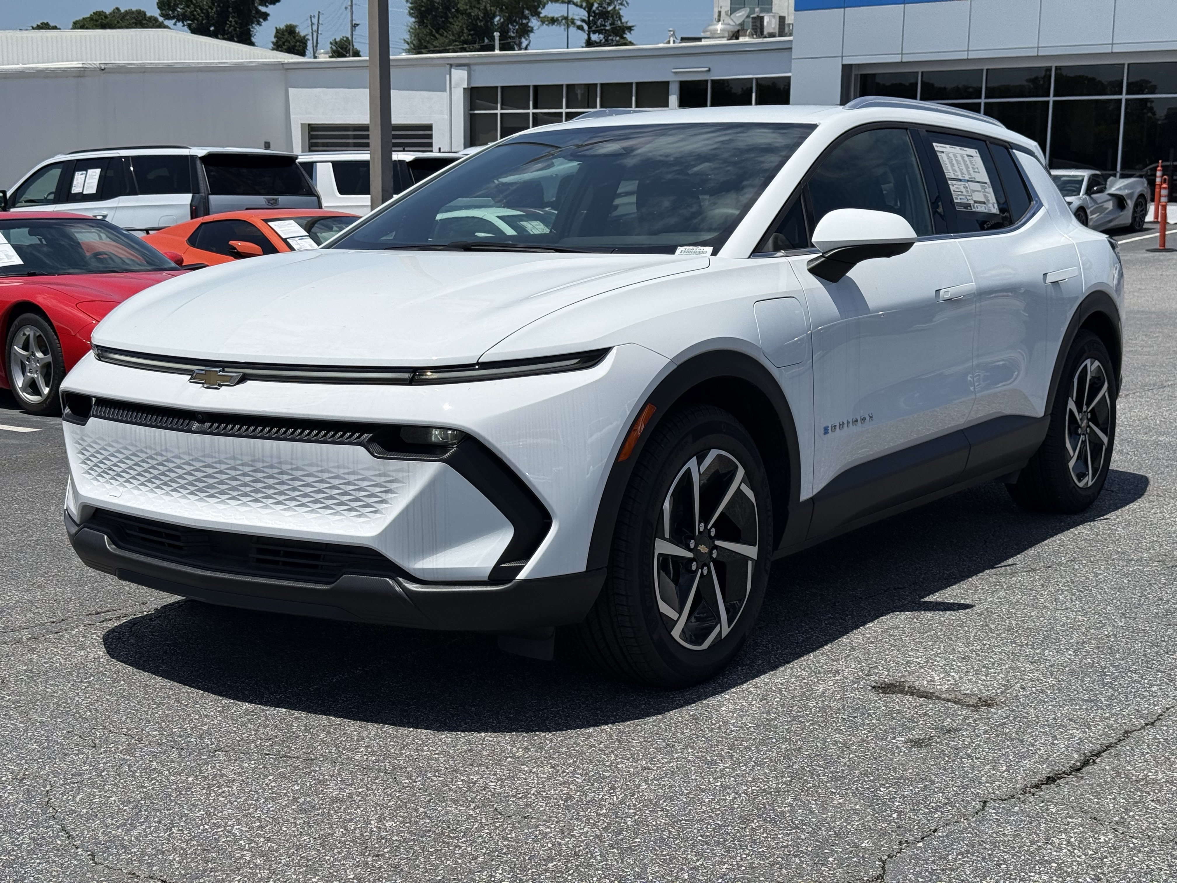 New 2026 Chevrolet Equinox EV LT FWD image 5