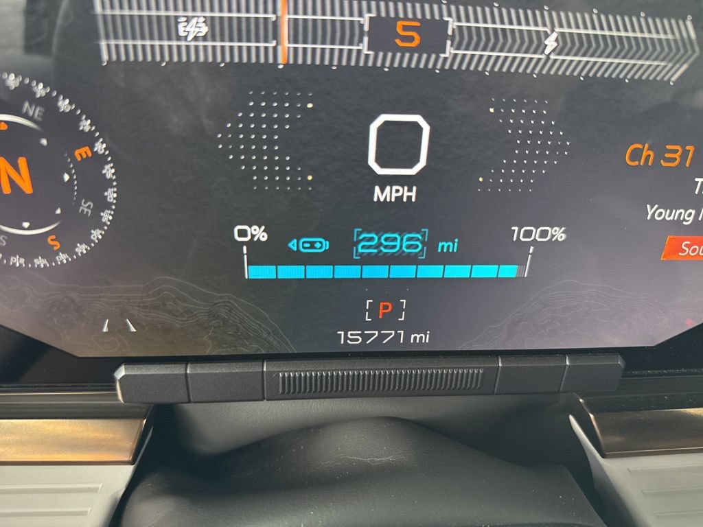 Used 2025 GMC Hummer EV 3X AWD/4WD image 37