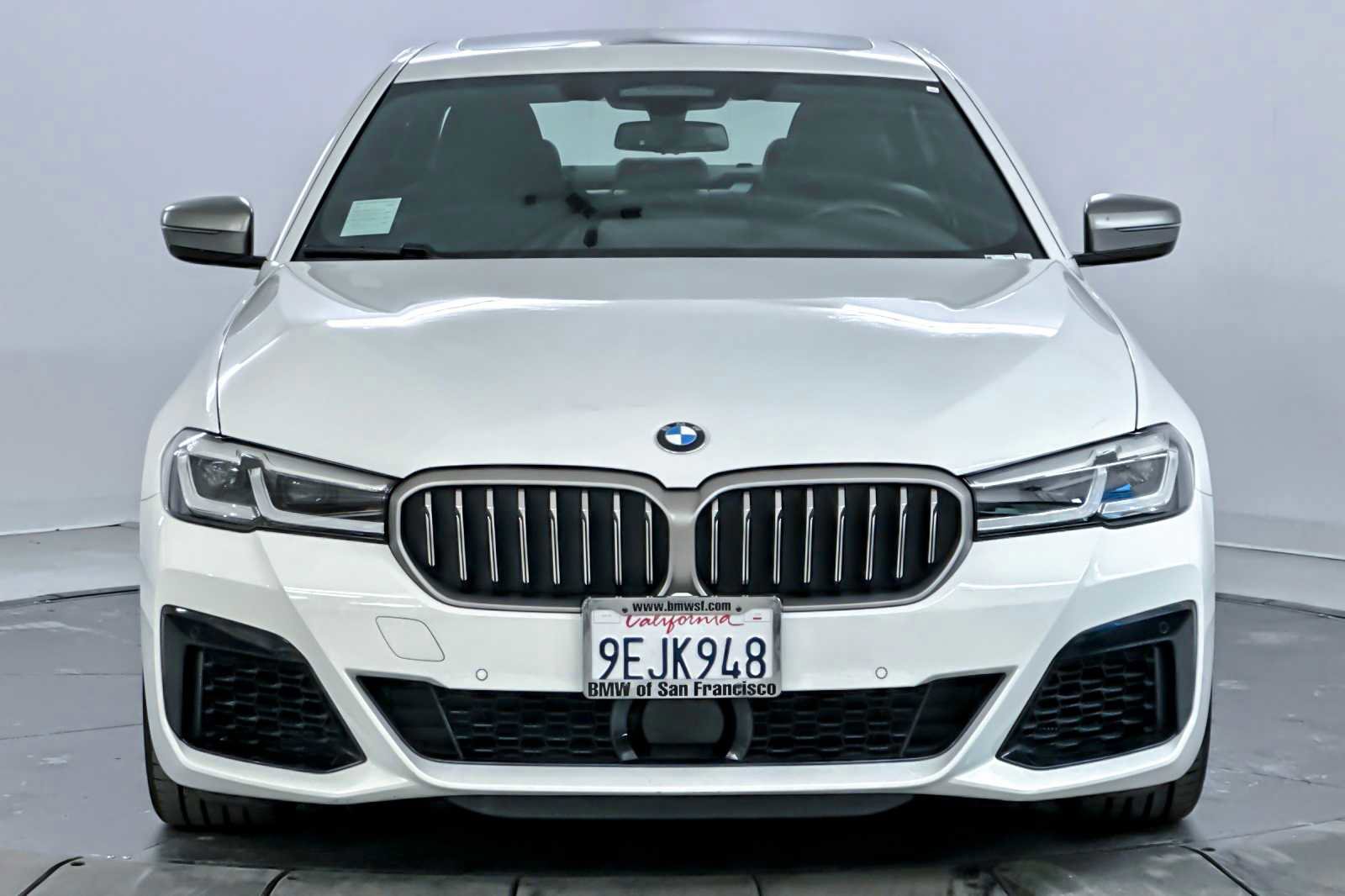 Used 2023 BMW M550i xDrive image 10