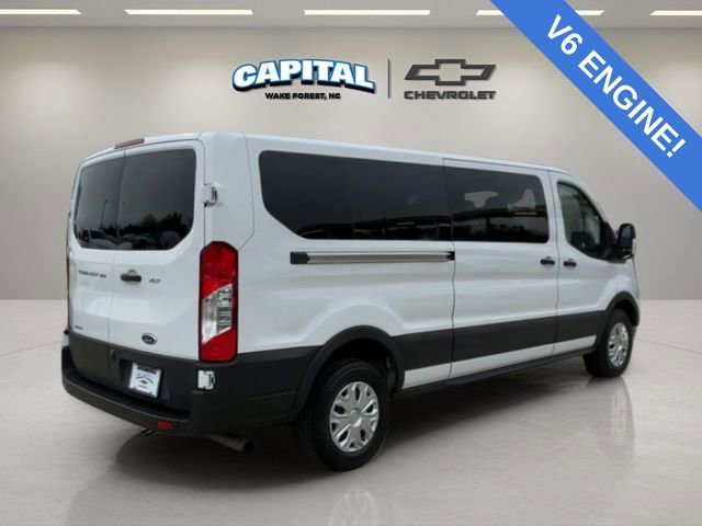 Used 2023 Ford Transit 350 XLT image 5