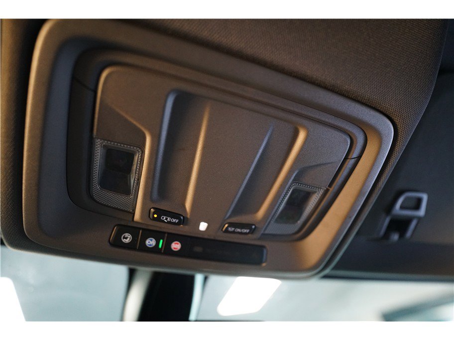 Used 2020 GMC Sierra 1500 SLT image 25