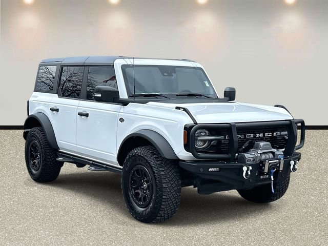 Used 2023 Ford Bronco Wildtrak image 3