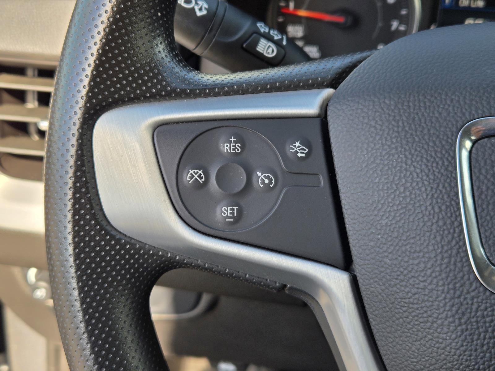 Used 2024 GMC Terrain SLE image 16