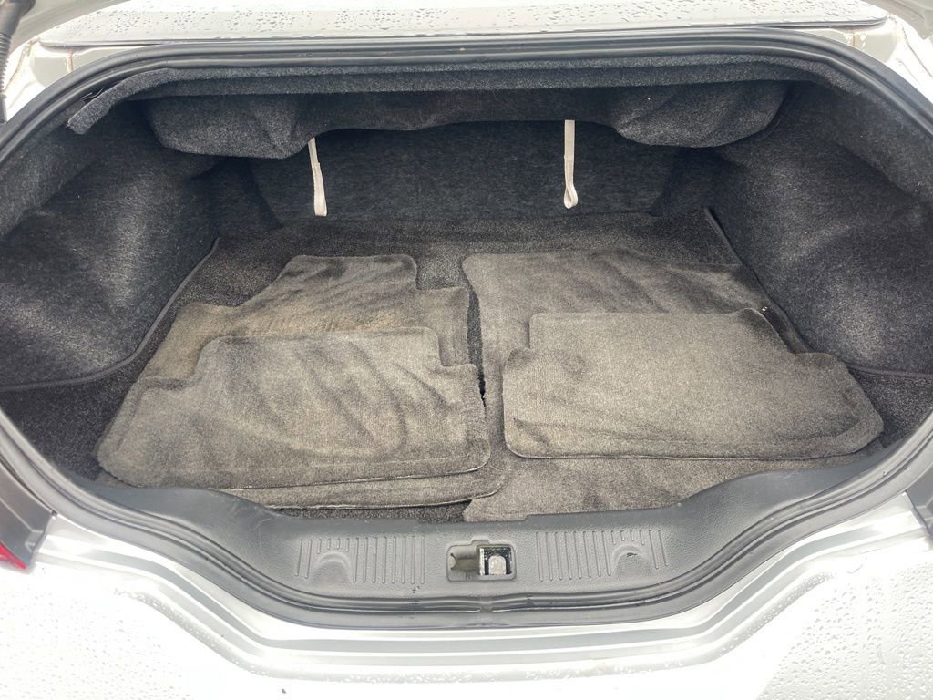 Used 2010 Nissan Altima 2.5 S w/ Premium Pkg image 19