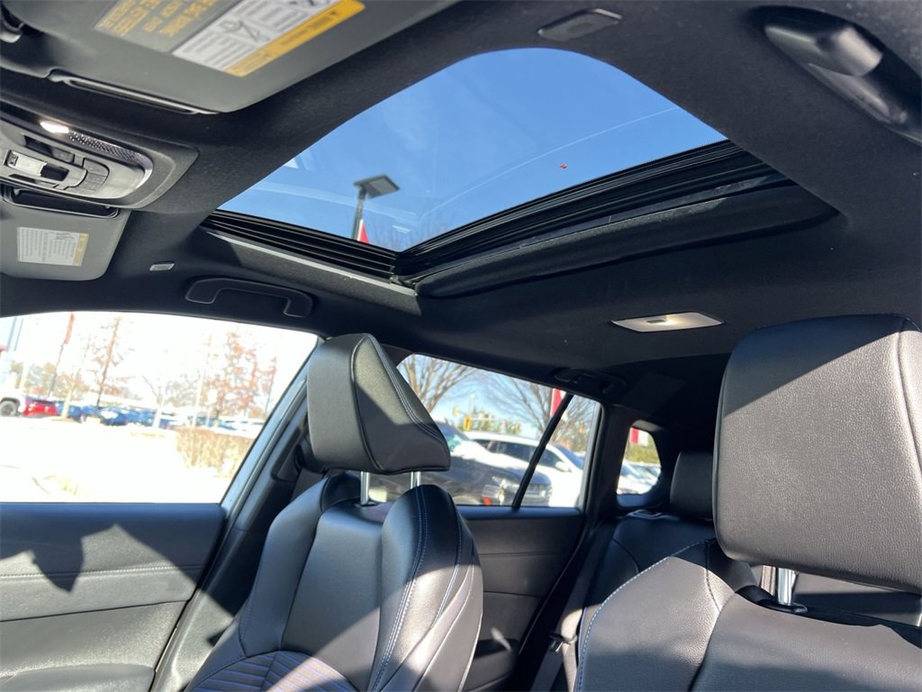 Used 2024 Toyota Corolla Cross XSE image 23