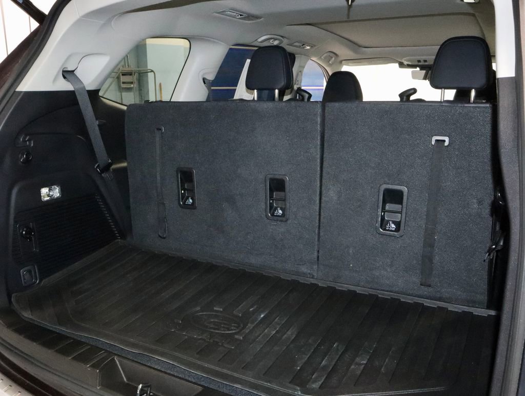 Used 2024 Subaru Ascent Touring image 16