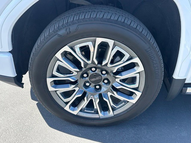 Used 2024 GMC Sierra 1500 Denali Ultimate AWD/4WD image 14