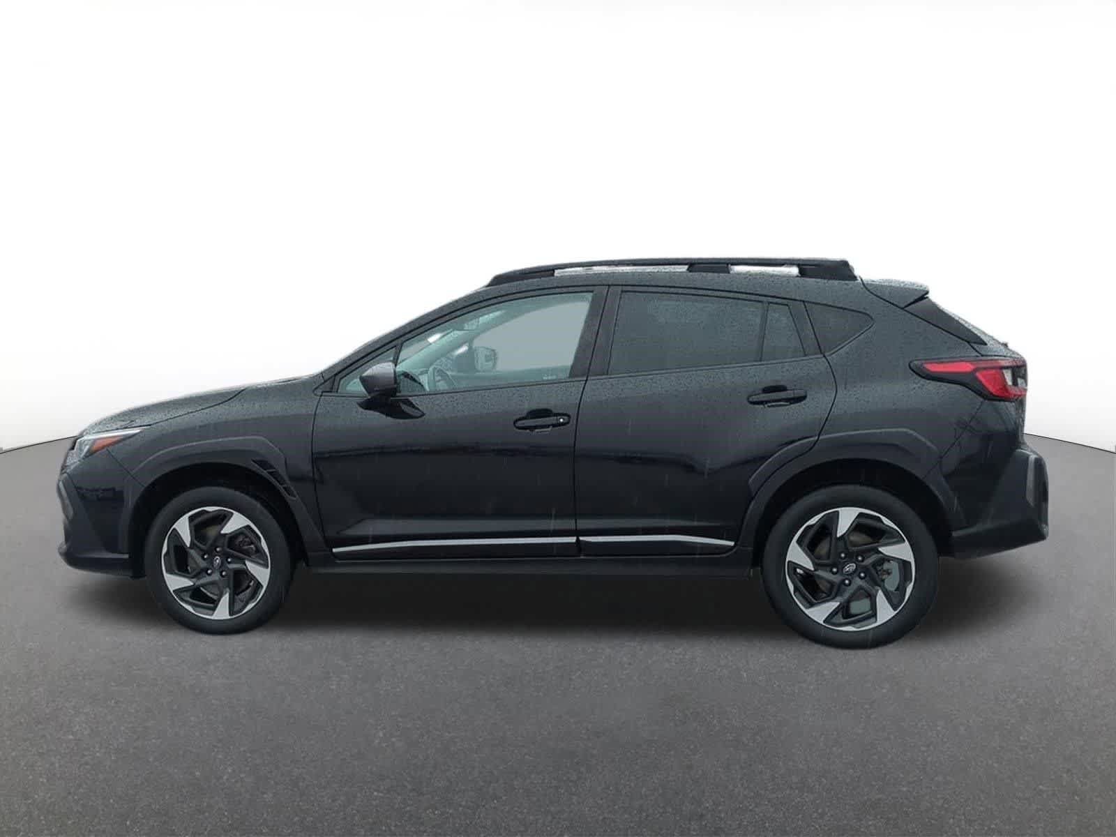Used 2024 Subaru Crosstrek 2.5i Limited w/ Crosstrek Mirror Package AWD/4WD image 3