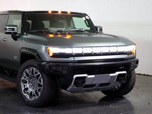 Used 2024 GMC Hummer EV 3X AWD/4WD image 6