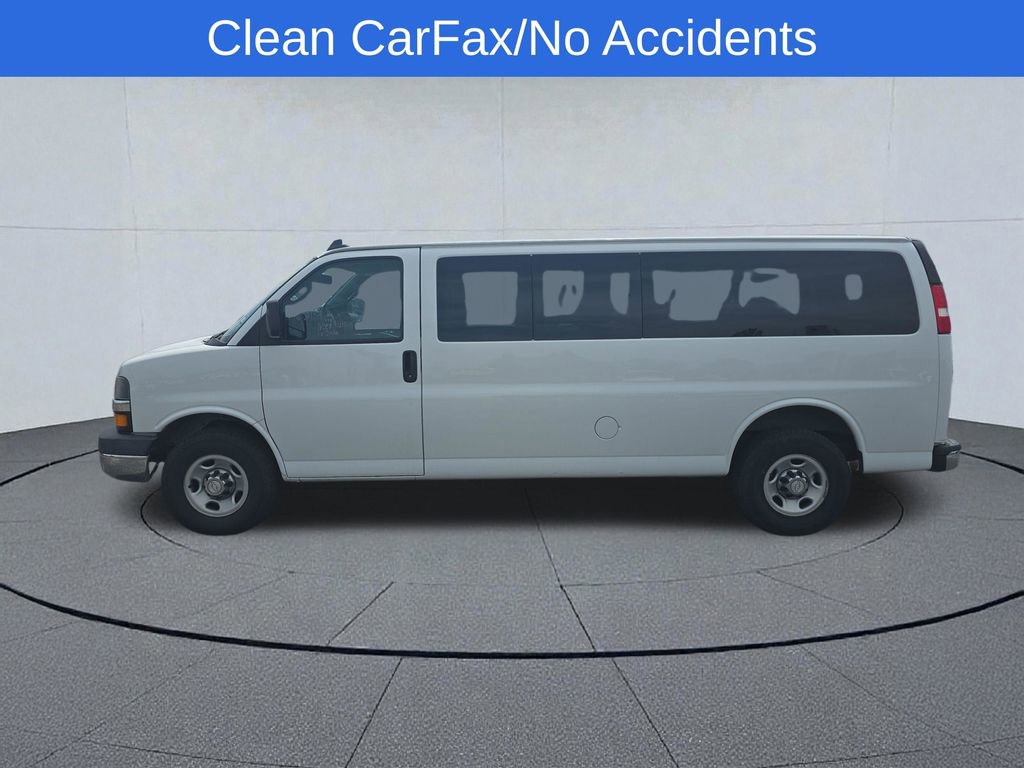 Used 2020 Chevrolet Express 3500 LT w/ LT Preferred Equipment Group RWD video 2