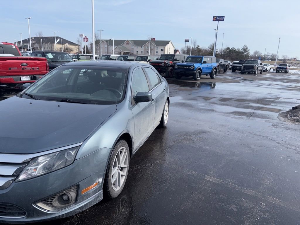 Used 2011 Ford Fusion SE w/ 202A Rapid Spec Order Code image 4