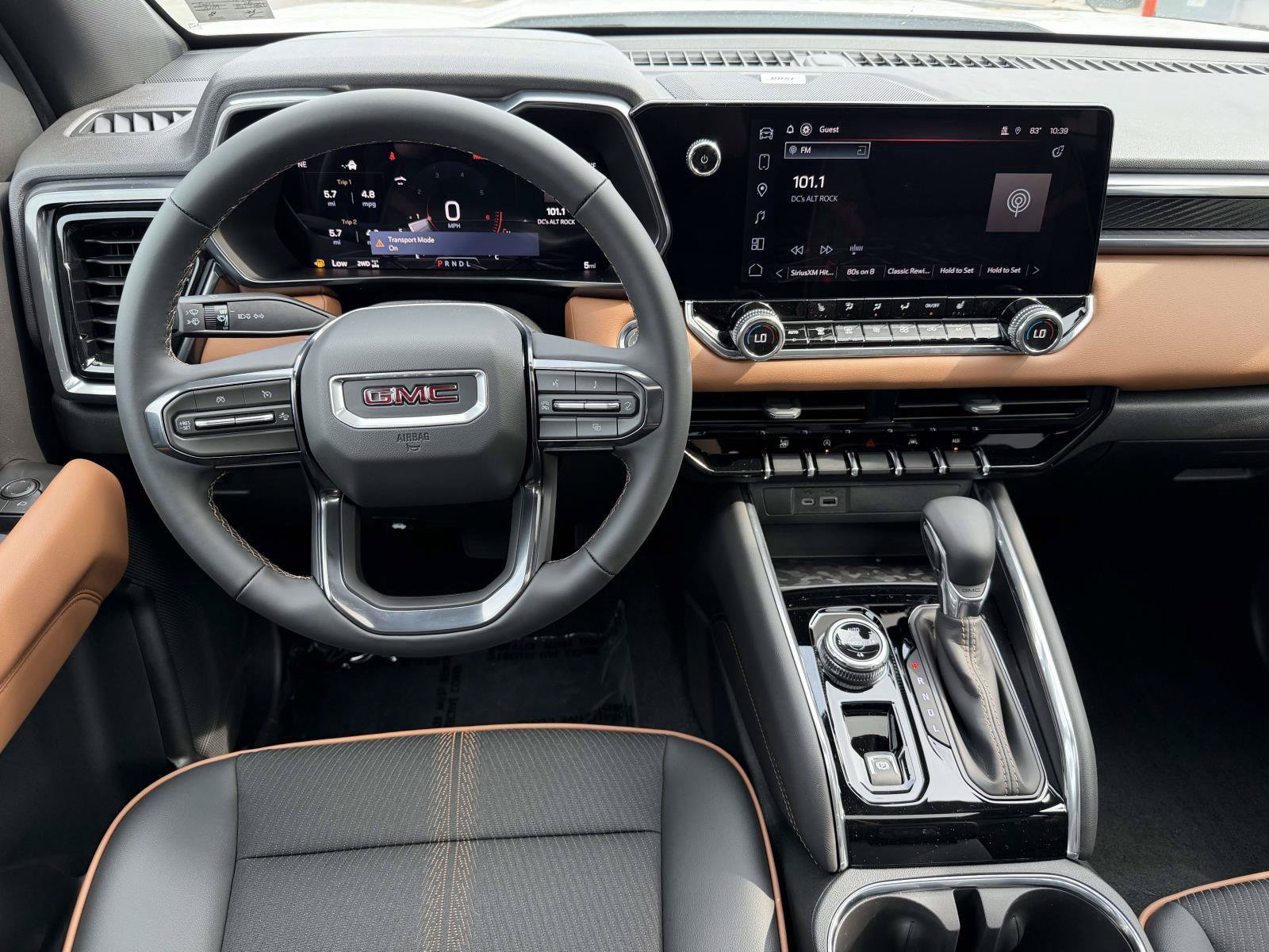 New 2026 GMC Canyon AT4 w/ Technology Plus Package AWD/4WD image 11