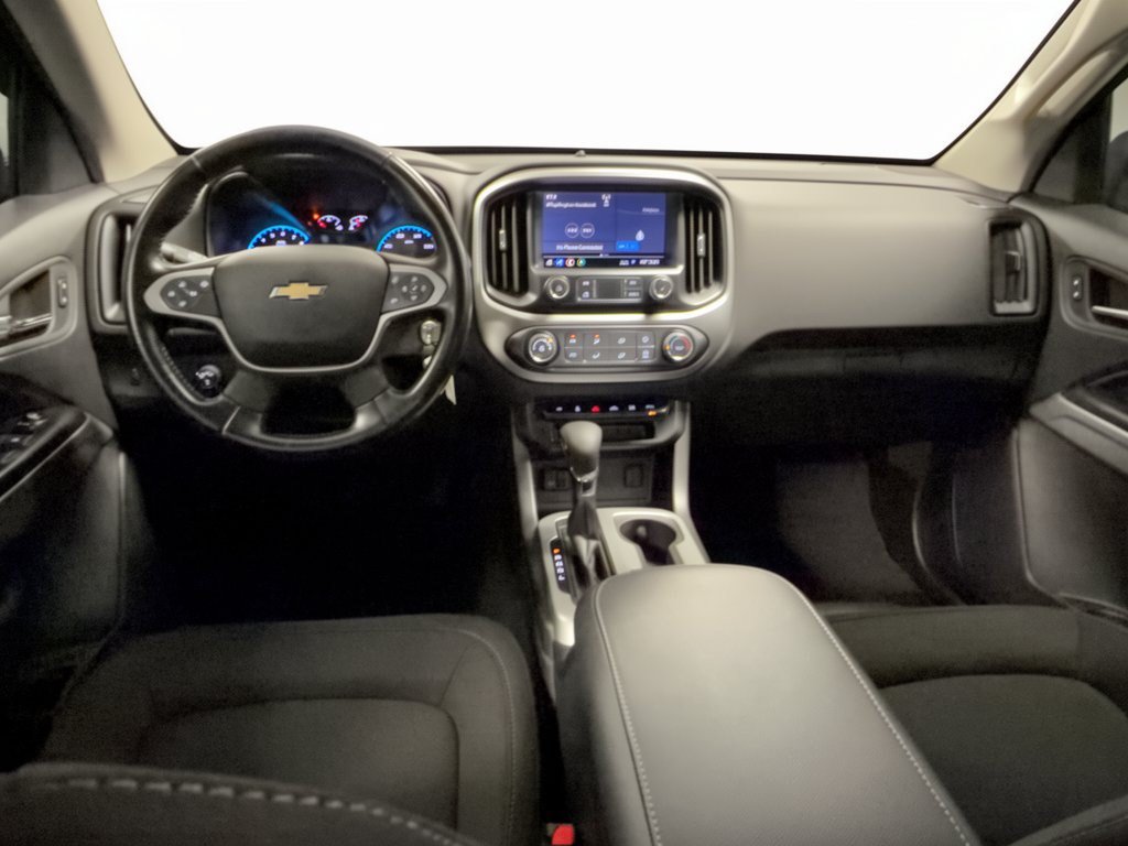 Used 2022 Chevrolet Colorado LT w/ Safety Package AWD/4WD image 17
