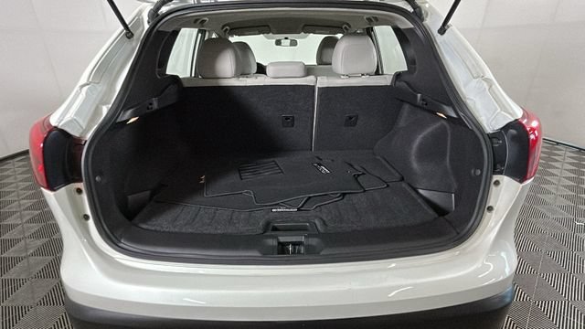 Used 2018 Nissan Rogue Sport SV w/ SV All-Weather Package FWD image 28