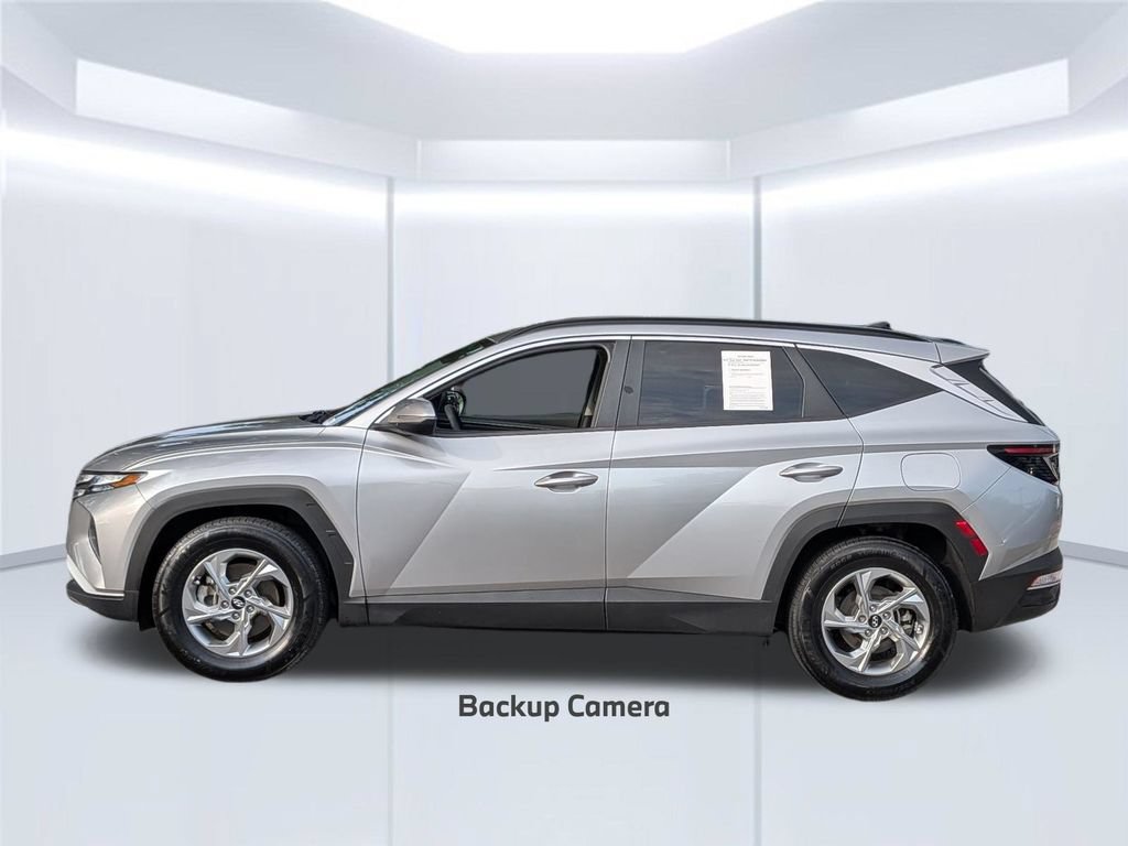 Used 2023 Hyundai Tucson SEL FWD image 2