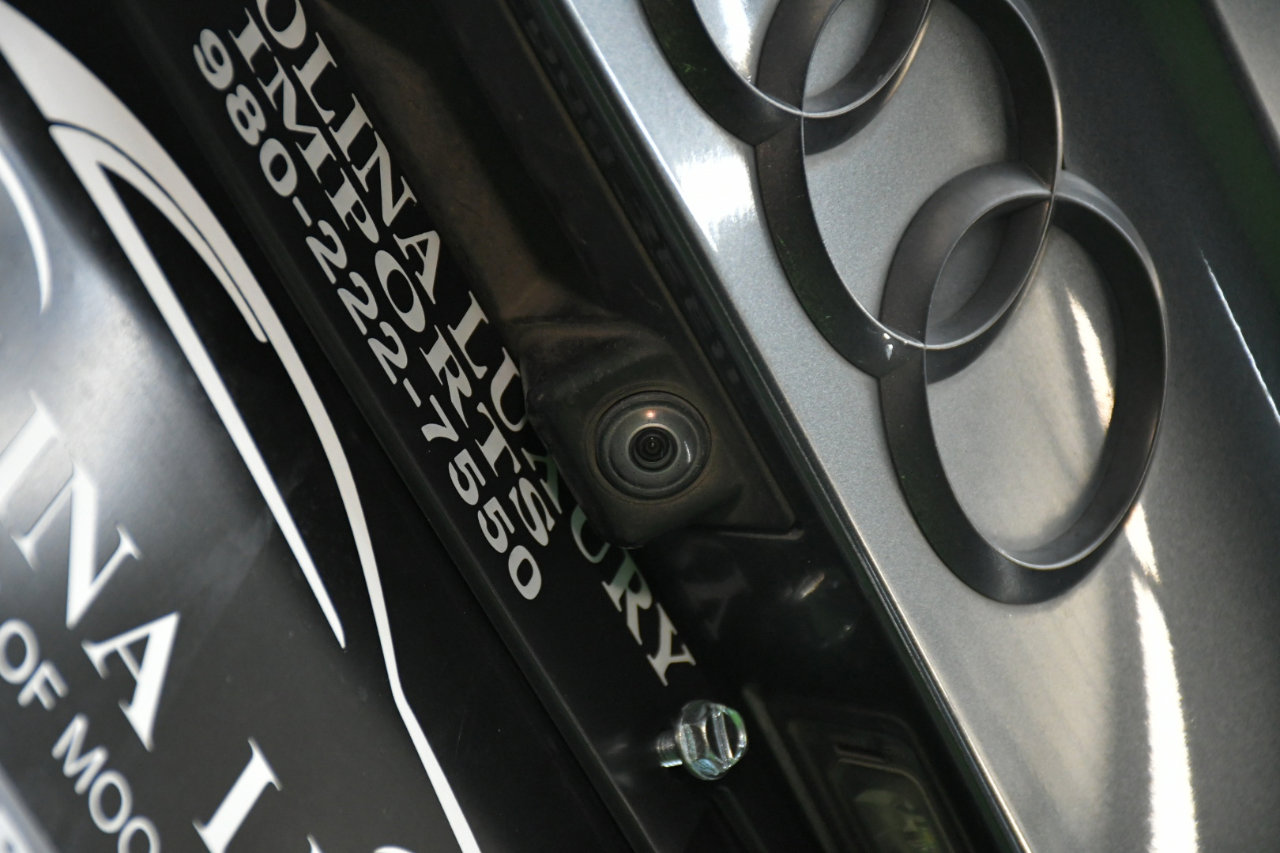 Used 2017 Audi RS 7 Performance w/ Driver Assistance Package image 11