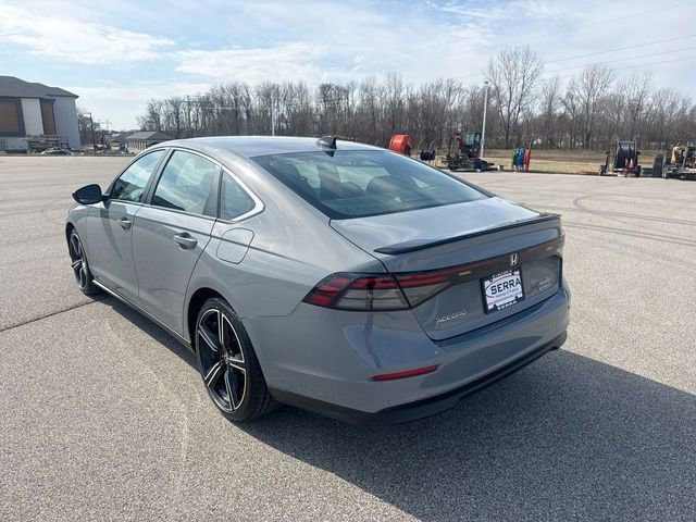 Used 2023 Honda Accord Sport image 11