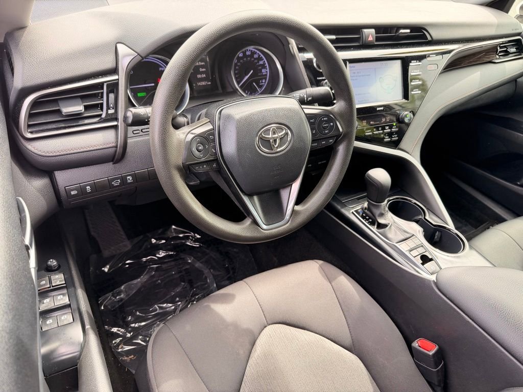 Used 2020 Toyota Camry LE FWD image 21