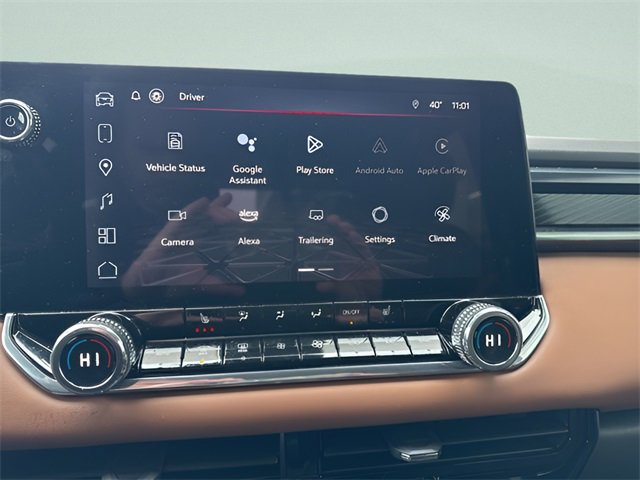 Used 2024 GMC Canyon AT4 image 24