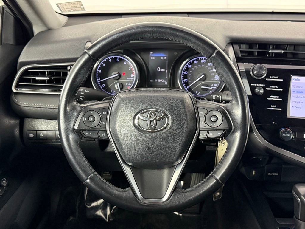 Used 2019 Toyota Camry SE image 30