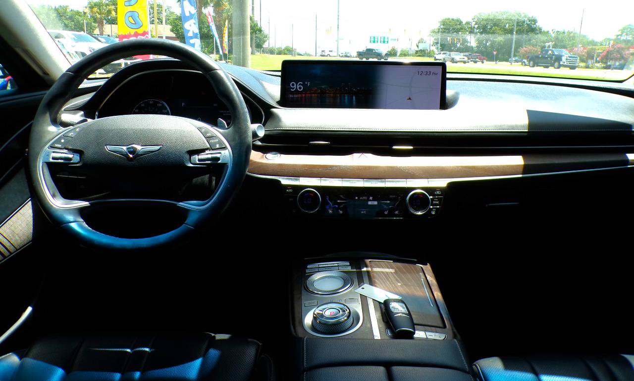 Used 2021 Genesis G80 2.5T w/ Advanced Package RWD image 8