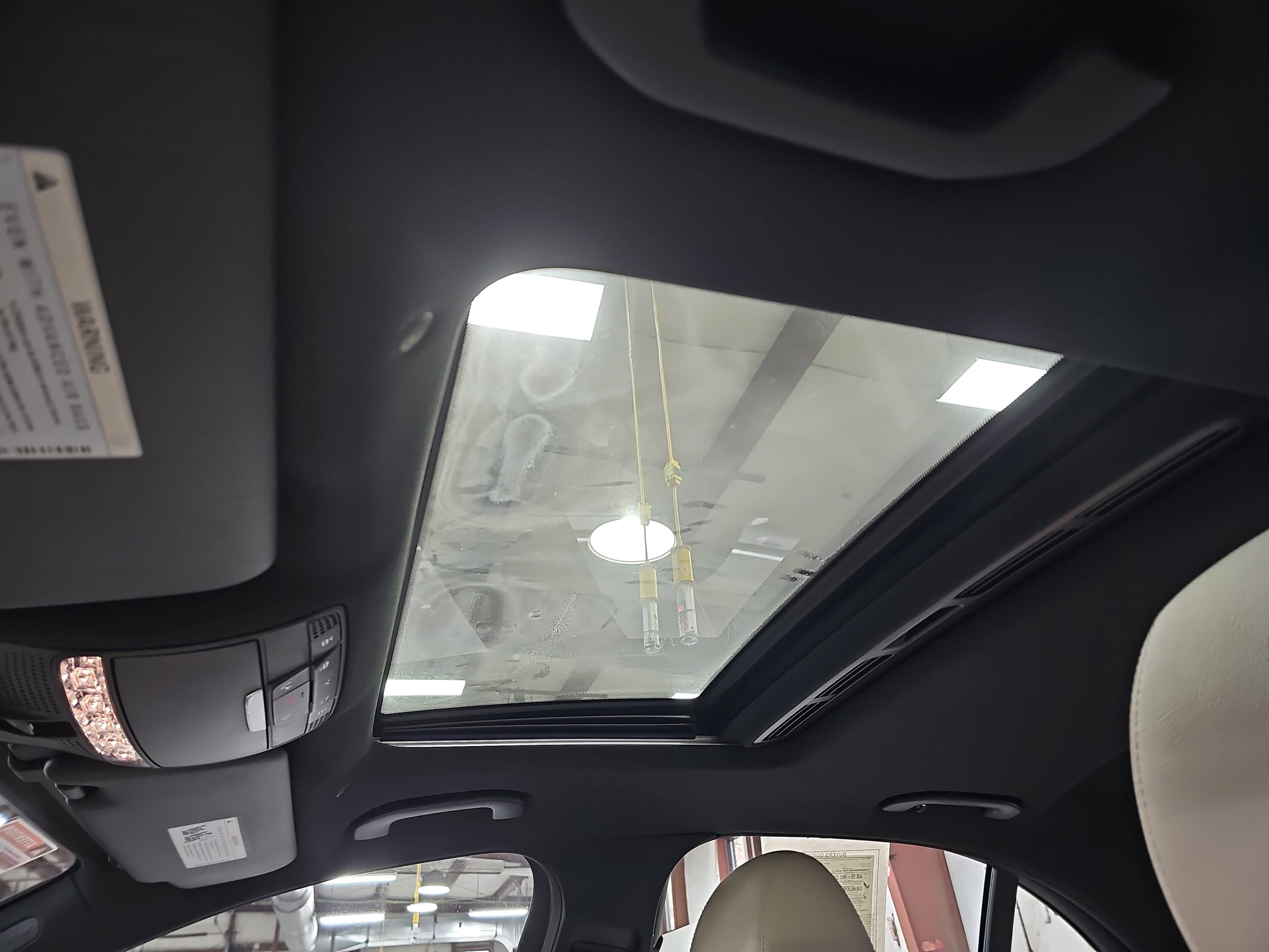 Used 2018 Mercedes-Benz E 300 image 30