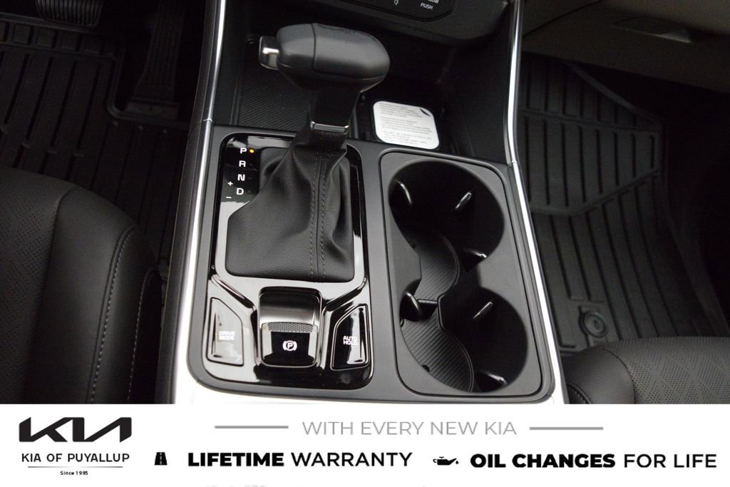 New 2026 Kia Carnival EX image 24