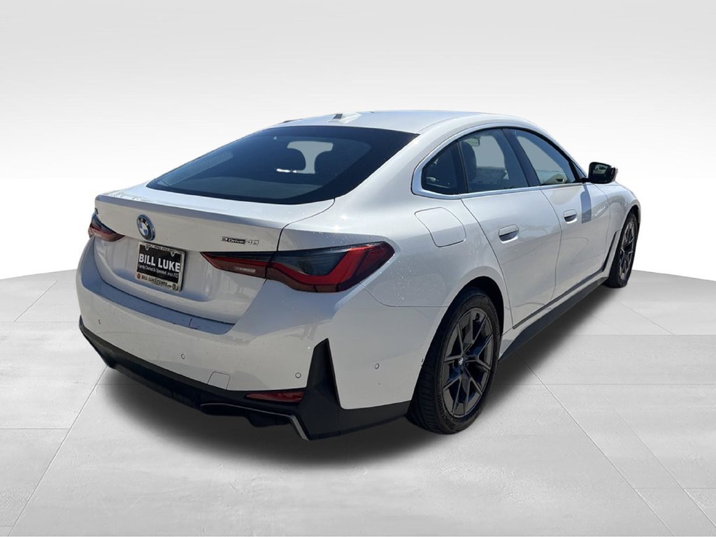 Used 2024 BMW i4 eDrive40 w/ Premium Package RWD image 10