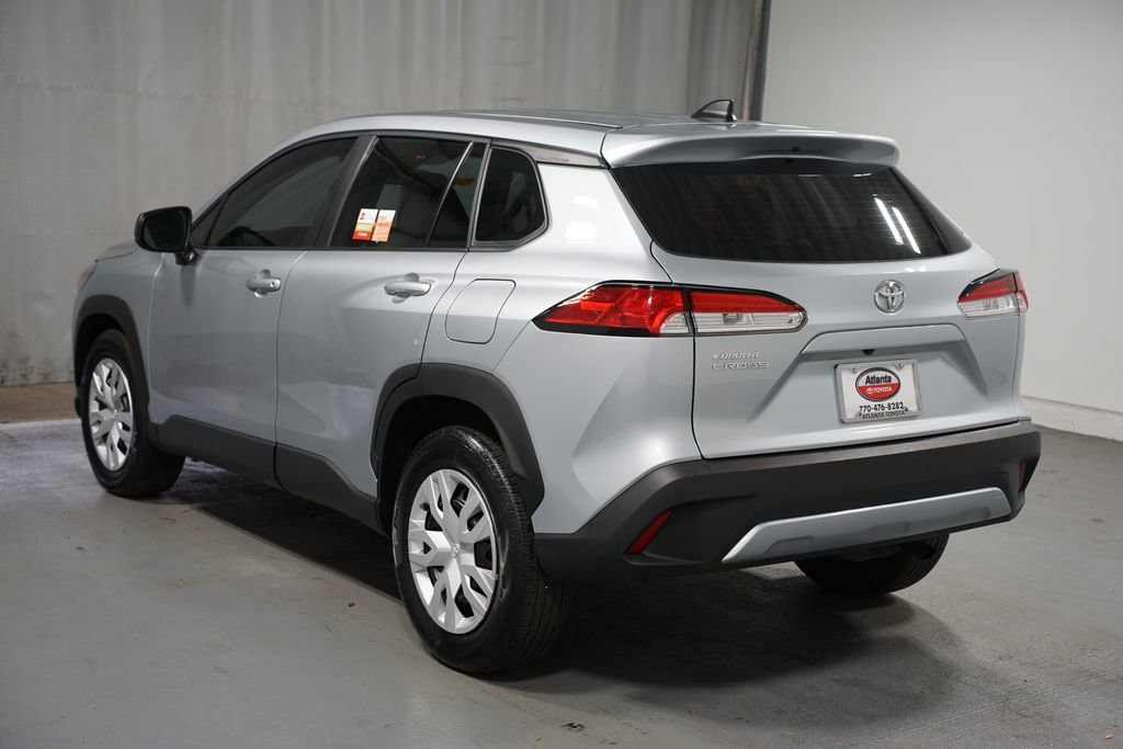 Certified 2024 Toyota Corolla Cross L image 6