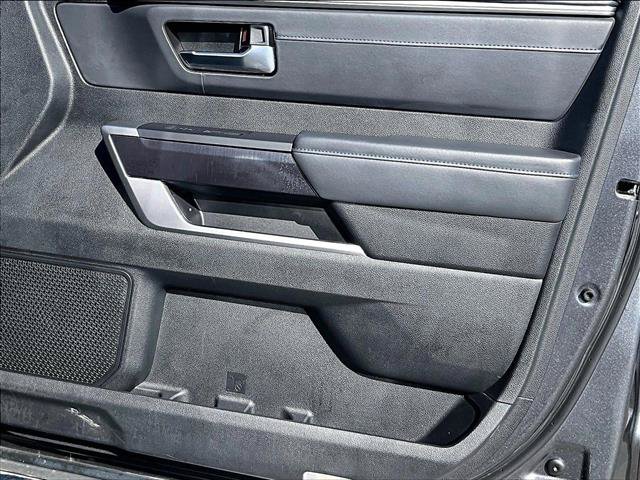 Used 2023 Toyota Tundra Platinum AWD/4WD image 19