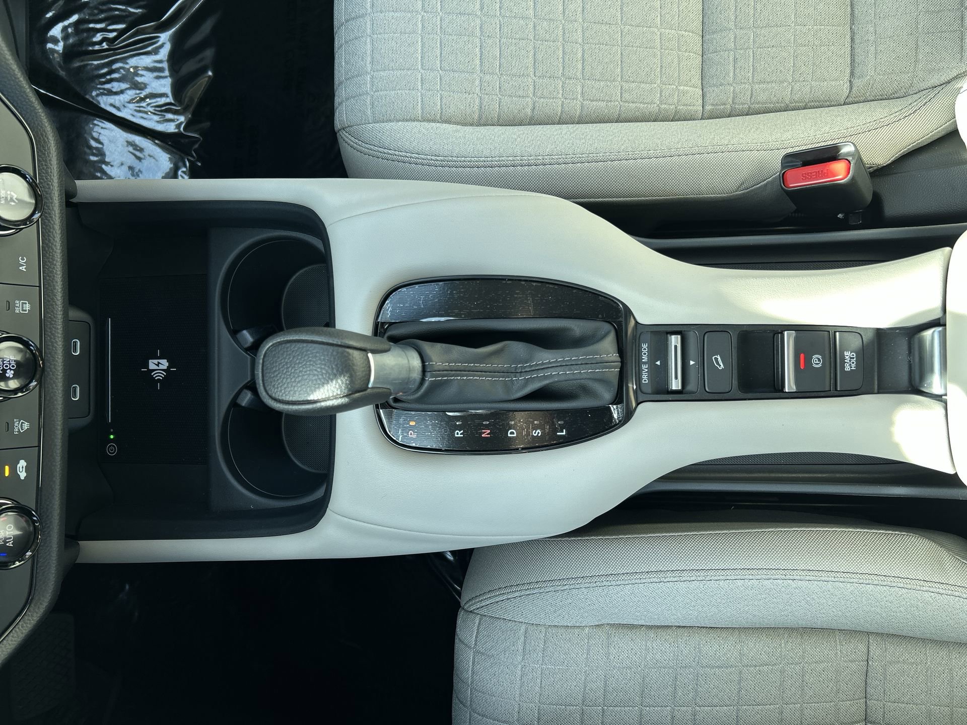 New 2027 Honda HR-V LX image 22