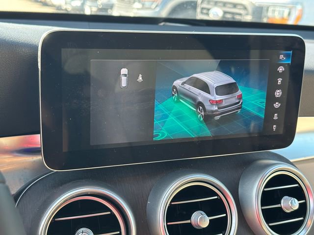 Used 2021 Mercedes-Benz GLC 300 4MATIC w/ Driver Assistance Package image 38